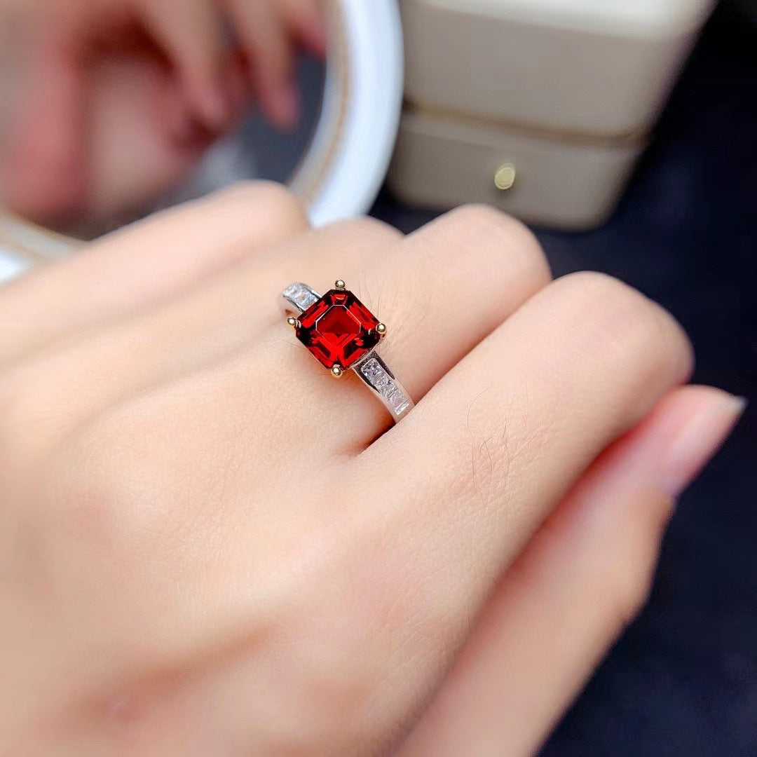 925 Silver Inlaid Natural Mozambique Garnet Ring